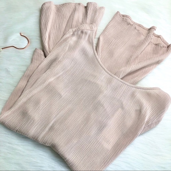 New TOBI Nude Rose Open Back Anissa Blouse - Picture 4 of 9